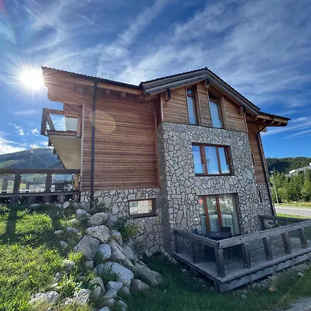 Breza - Jasna Centrum, Ski-in & Ski-out, Free Parking, Chopok View Демяновская долина
